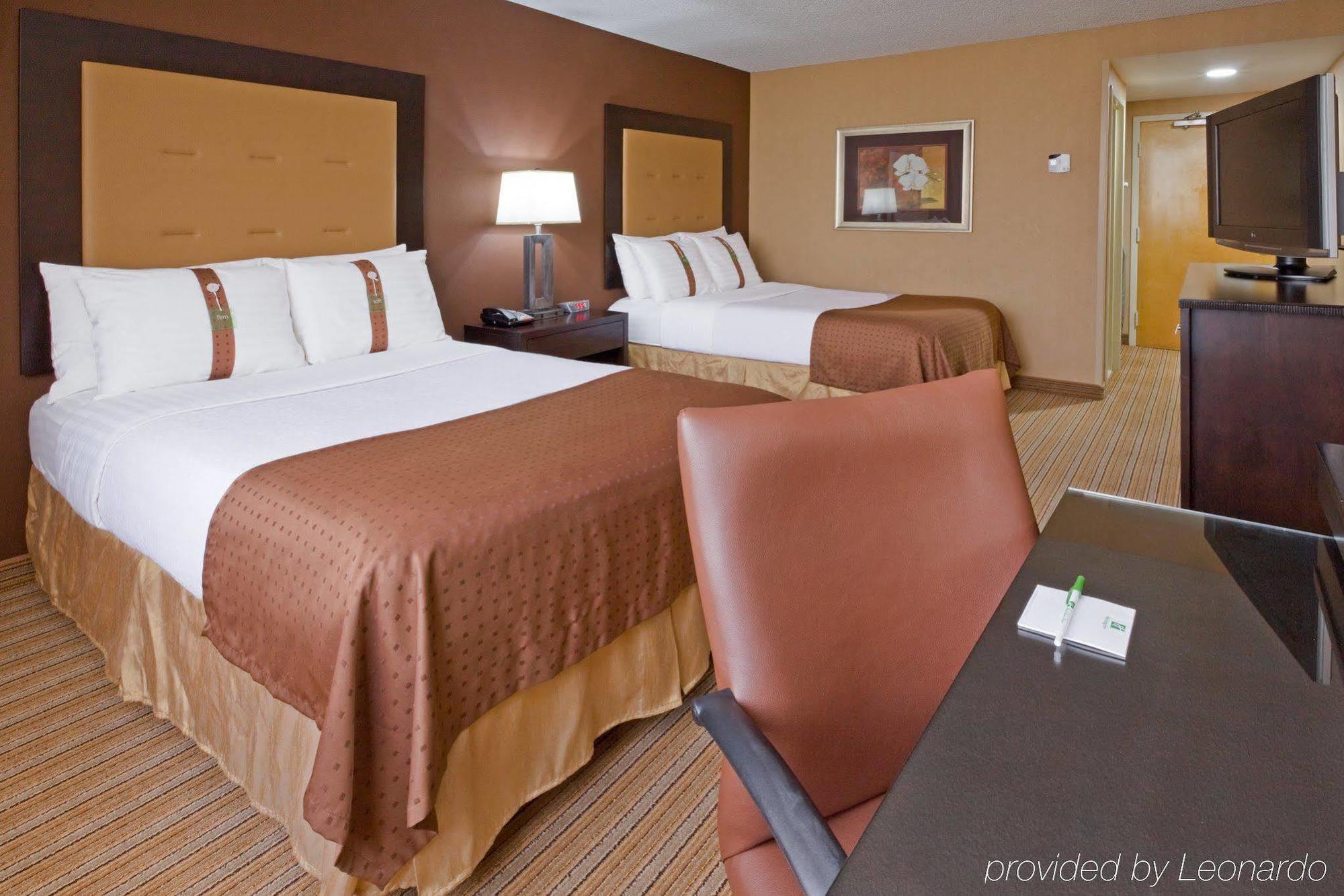Holiday Inn & Suites Parsippany Fairfield, An Ihg Hotel Rom bilde